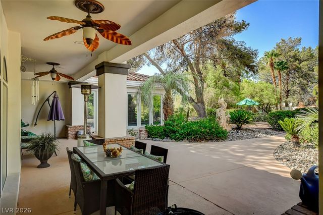 24 Quail Run Road, Henderson, NV 89014