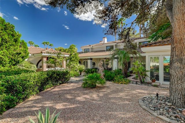 24 Quail Run Road, Henderson, NV 89014