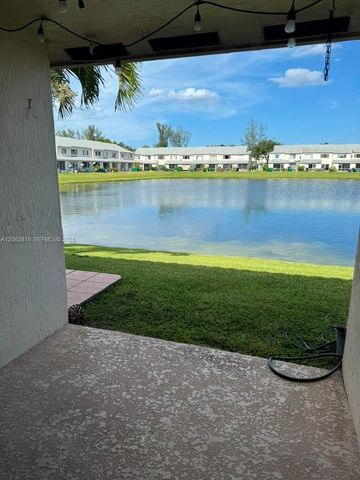 4926 SW 32nd Avenue 136, Dania Beach, FL 33312