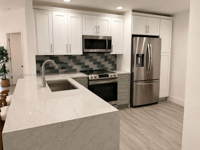 4926 SW 32nd Avenue 136, Dania Beach, FL 33312
