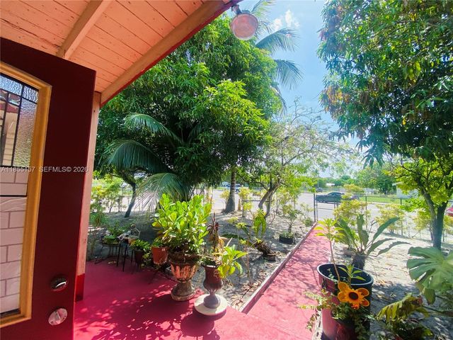 8355 NW 32nd Avenue, Miami, FL 33147