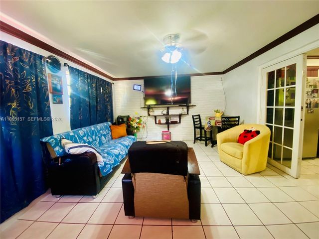 8355 NW 32nd Avenue, Miami, FL 33147