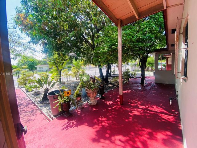 8355 NW 32nd Avenue, Miami, FL 33147