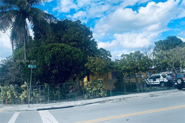 8355 NW 32nd Avenue, Miami, FL 33147