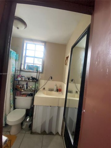 8355 NW 32nd Avenue, Miami, FL 33147