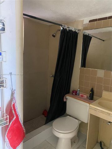 8355 NW 32nd Avenue, Miami, FL 33147