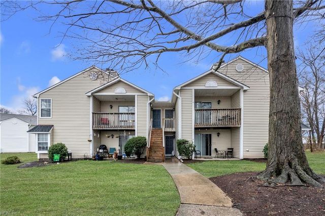 1601 Stone Moss Reach Apt C, Chesapeake, VA 23320