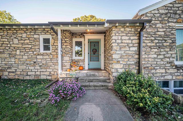 205 S Bridge Street, Enterprise, KS 67441