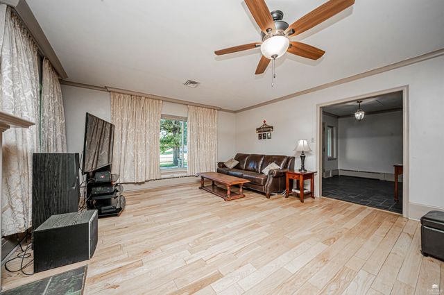 205 S Bridge Street, Enterprise, KS 67441