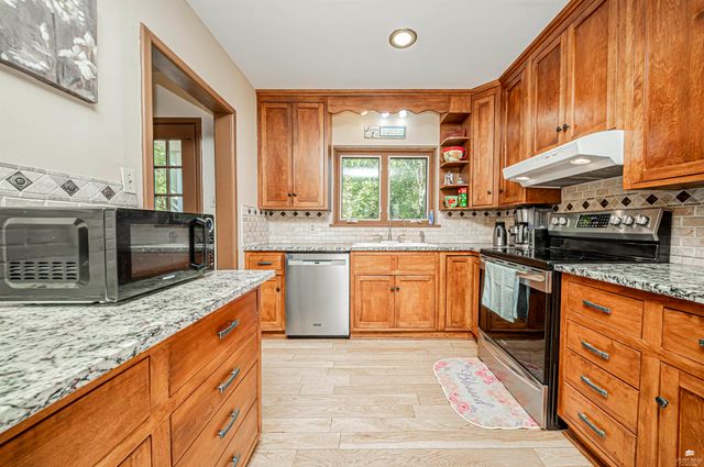 205 S Bridge Street, Enterprise, KS 67441