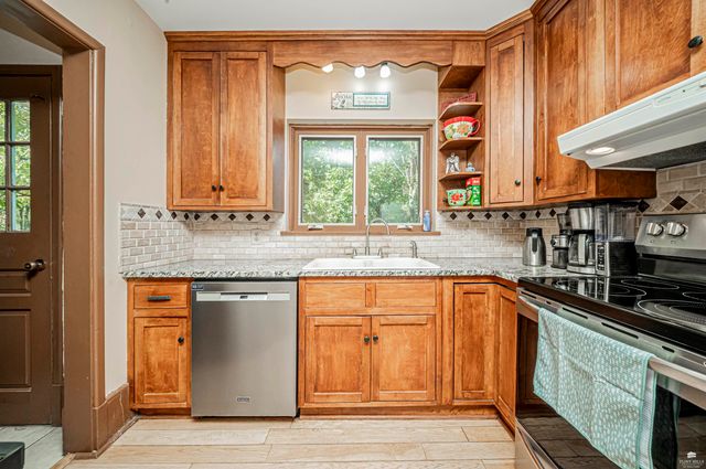 205 S Bridge Street, Enterprise, KS 67441