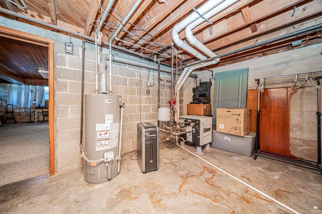 205 S Bridge Street, Enterprise, KS 67441