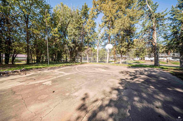 205 S Bridge Street, Enterprise, KS 67441