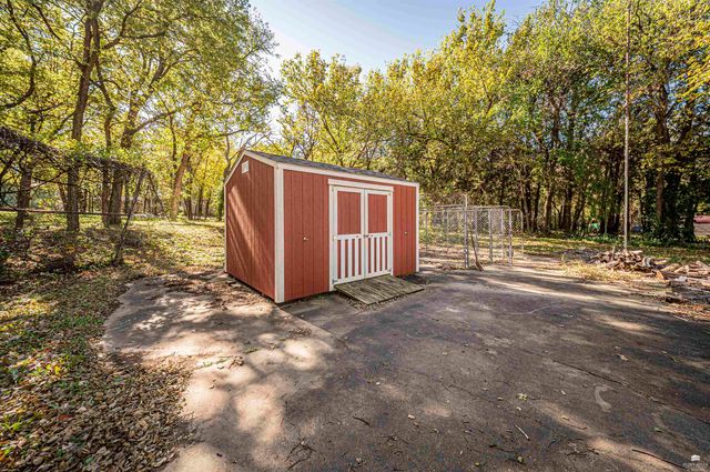 205 S Bridge Street, Enterprise, KS 67441