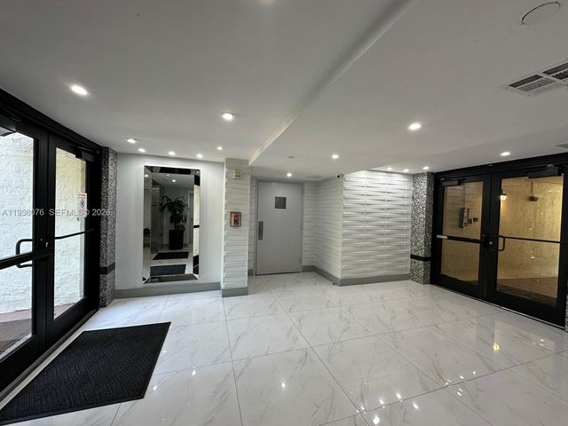 16919 N Bay Rd 617, Sunny Isles Beach, FL 33160