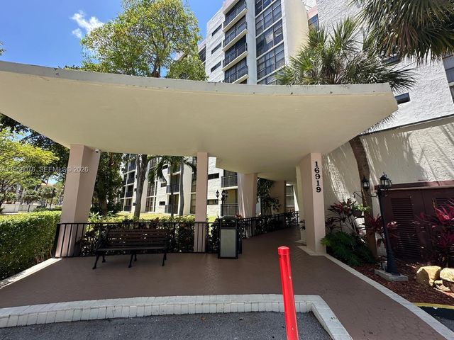 16919 N Bay Rd 617, Sunny Isles Beach, FL 33160