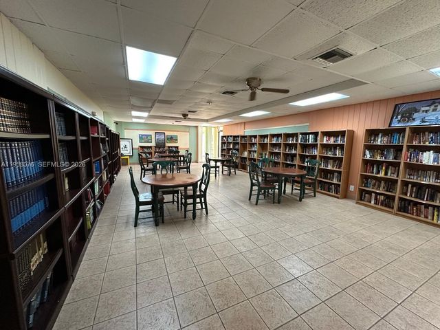 16919 N Bay Rd 617, Sunny Isles Beach, FL 33160