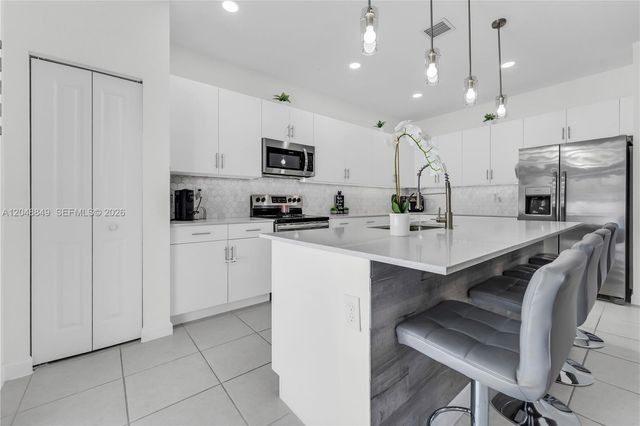 21100 SW 127th Place, Miami, FL 33177