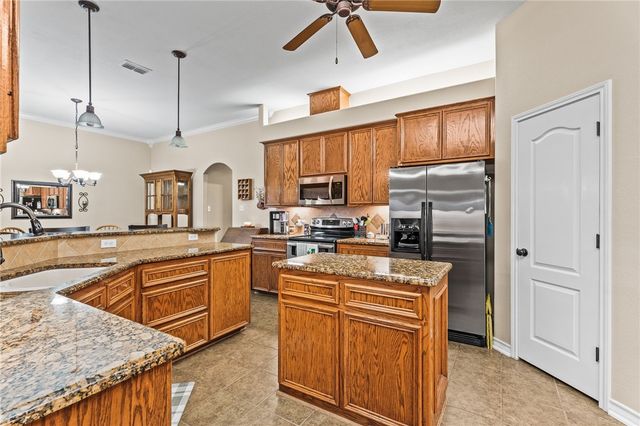 3818 Gladstone Dr, Corpus Christi, TX 78414