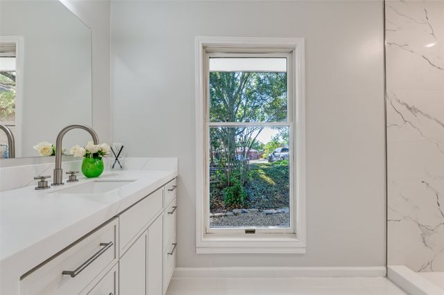 3005 E Cortez Court, Irving, TX 75062