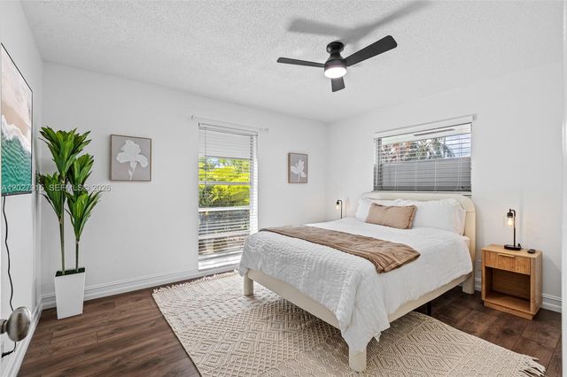 8101 W Lake Drive, Lake Clarke Shores, FL 33406