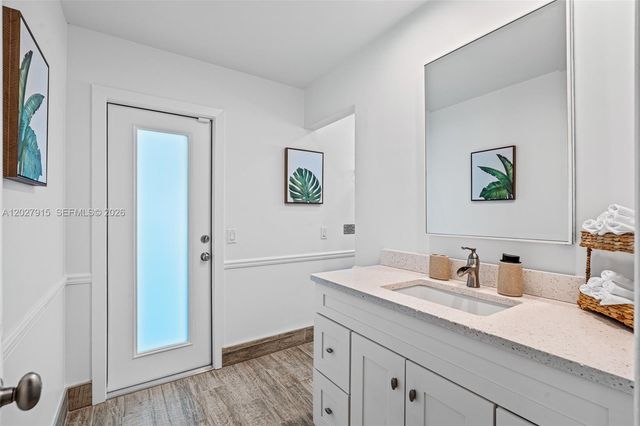 8101 W Lake Drive, Lake Clarke Shores, FL 33406