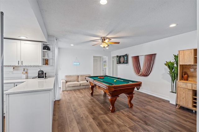 8101 W Lake Drive, Lake Clarke Shores, FL 33406