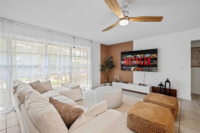 8101 W Lake Drive, Lake Clarke Shores, FL 33406