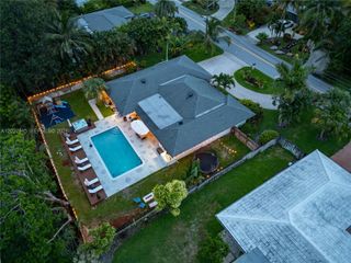 8101 W Lake Drive, Lake Clarke Shores, FL 33406
