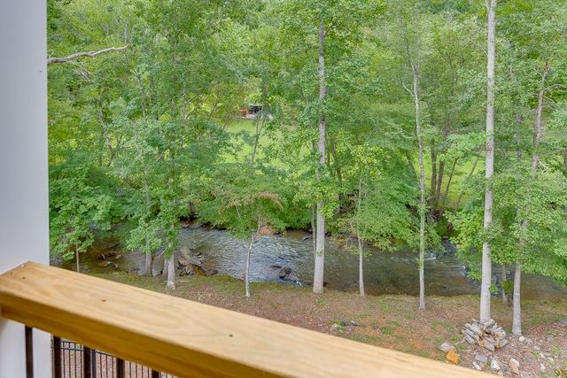 5070 Shade Creek Crossing, Cumming, GA 30028