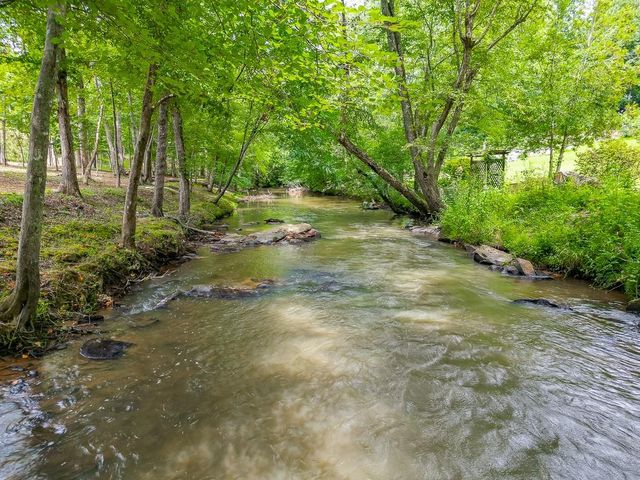 5070 Shade Creek Crossing, Cumming, GA 30028