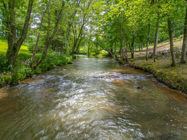 5070 Shade Creek Crossing, Cumming, GA 30028