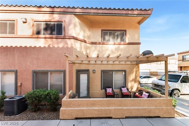 4915 East Russell RD Road, Las Vegas, NV 89120