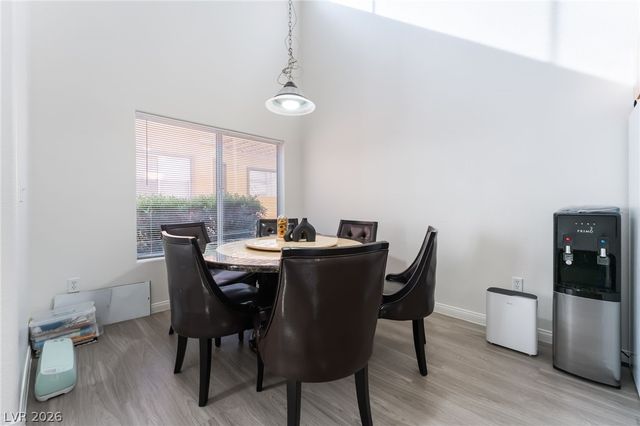 4915 East Russell RD Road, Las Vegas, NV 89120