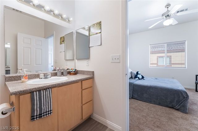 4915 East Russell RD Road, Las Vegas, NV 89120