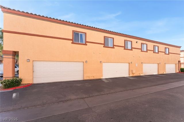 4915 East Russell RD Road, Las Vegas, NV 89120