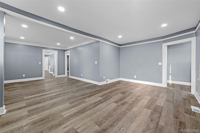 5045 Balfour Road, Detroit, MI 48224