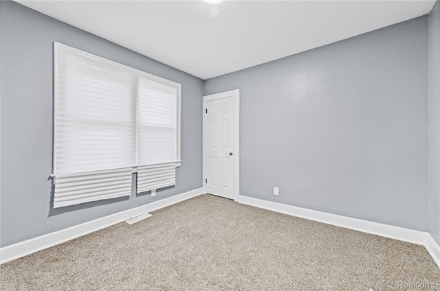 5045 Balfour Road, Detroit, MI 48224