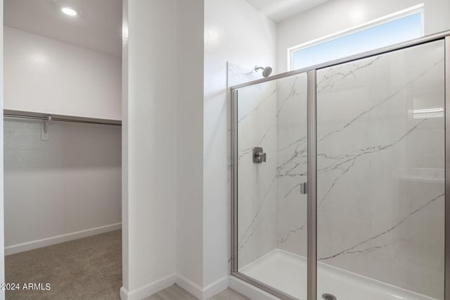 15470 W DESERT HOLLOW Drive, Surprise, AZ 85387