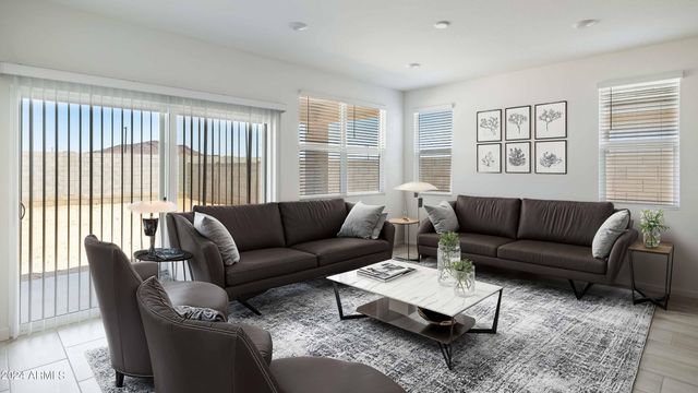 15470 W DESERT HOLLOW Drive, Surprise, AZ 85387