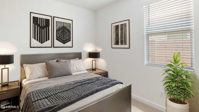 15470 W DESERT HOLLOW Drive, Surprise, AZ 85387