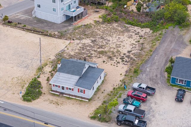 32 Plum Island Blvd, Newbury, MA 01951