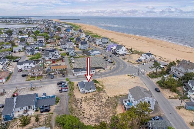 32 Plum Island Blvd, Newbury, MA 01951