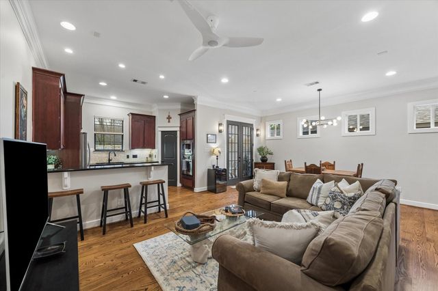 804 Enid Street A, Houston, TX 77009