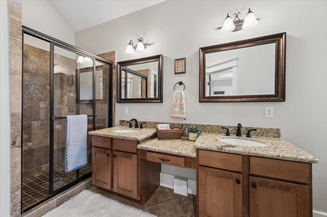 804 Enid Street A, Houston, TX 77009