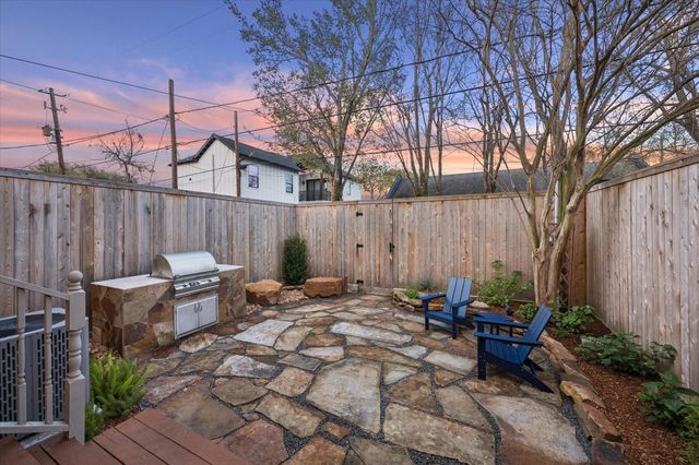 804 Enid Street A, Houston, TX 77009