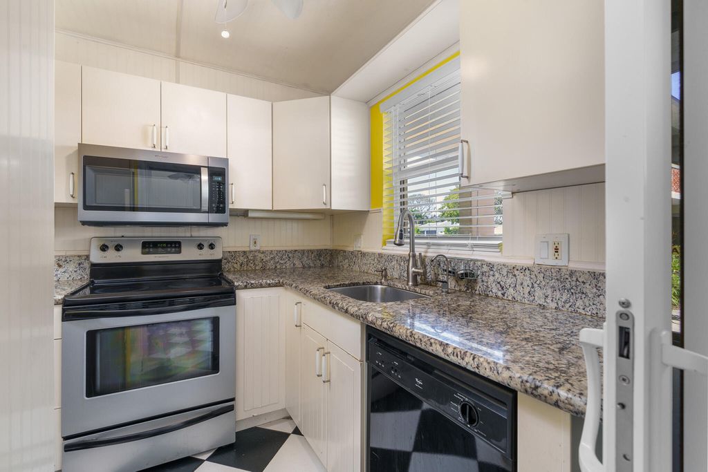 2800 NE 14TH ST Causeway 115, Pompano Beach, FL 33062