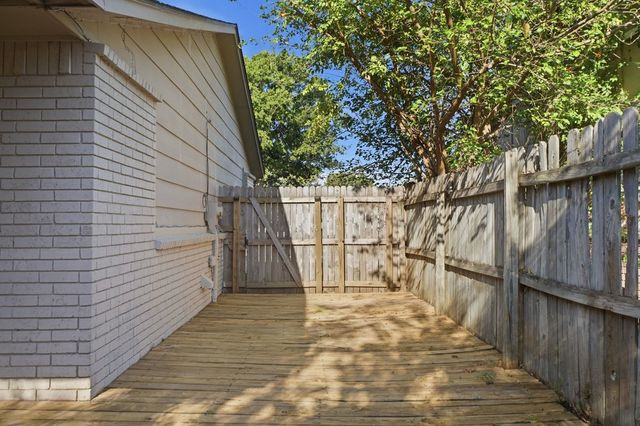 14399 S Poplar Street, Glenpool, OK 74033
