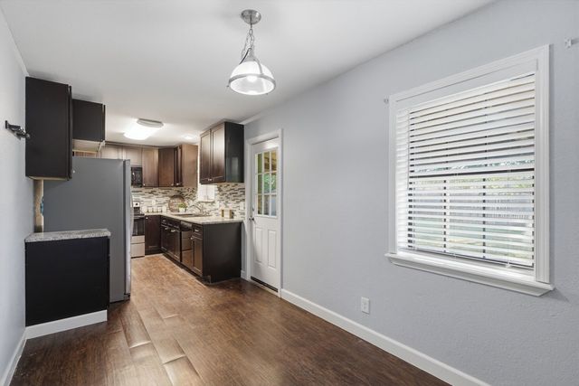 14399 S Poplar Street, Glenpool, OK 74033