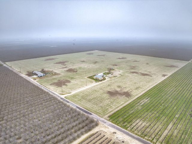 13370 S Bryan Avenue, Caruthers, CA 93609